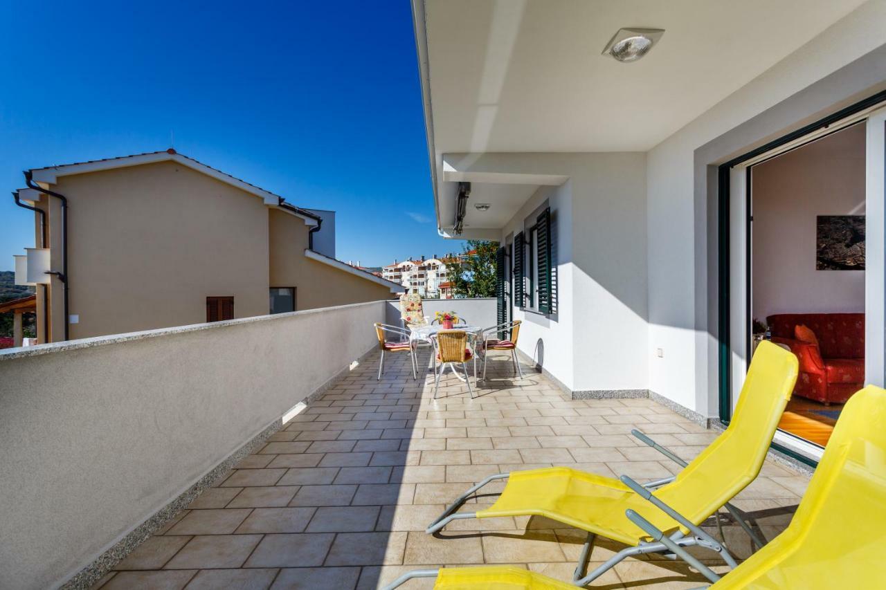 Apartment Anton Đảo Krk Ngoại thất bức ảnh